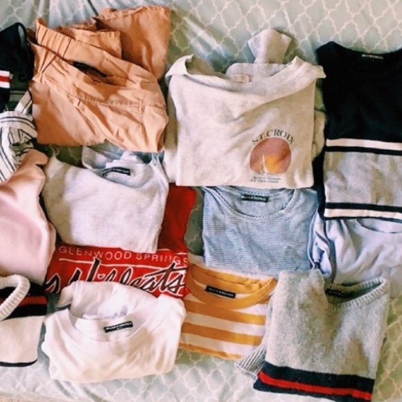 Brandy Melville Tops - BRANDY MELVILLE, more than 20 pieces